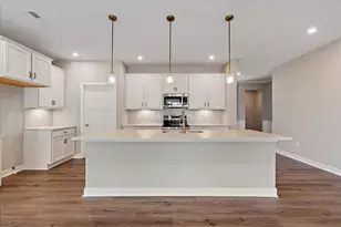 2362 Amici Dr, Covington, KY 41017 - Photo 5