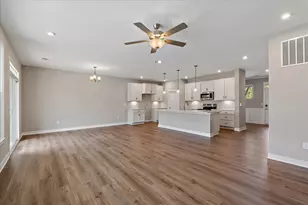 2362 Amici Dr, Covington, KY 41017 - Photo 13