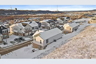 483 Station Drive #61-200, Ludlow, KY 41016 - Photo 23