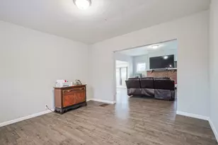 7313 Dixie Hwy, Florence, KY 41042 - Photo 17