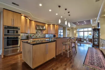 100 W Rivercenter Boulevard #PH3B, Covington, KY 41011 - Photo 13