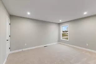 10997 Dairybarn Ln, Alexandria, KY 41001 - Photo 25