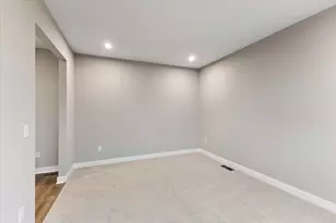 10997 Dairybarn Ln, Alexandria, KY 41001 - Photo 15