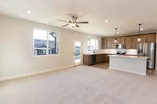 528 Tristan Ln, Florence, KY 41042 - Photo 3