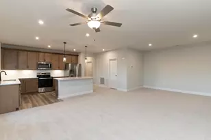 528 Tristan Ln, Florence, KY 41042 - Photo 7