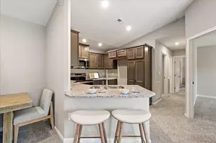 4728 Bentwood Hills Dr, Wilder, KY 41071 - Photo 3