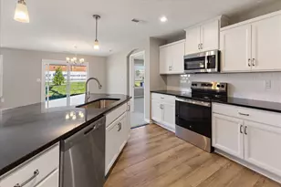 838 Walton Ter Dr, Walton, KY 41094 - Photo 5