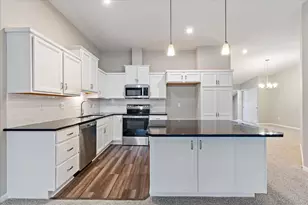 4726 Bentwood Hills Dr, Wilder, KY 41071 - Photo 3