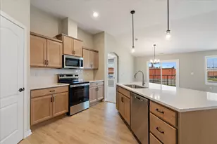 802 Walton Ter Dr, Walton, KY 41094 - Photo 5