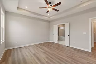 8501 Robert Grant Dr, Union, KY 41091 - Photo 15