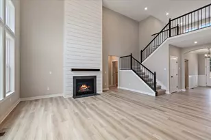 8501 Robert Grant Dr, Union, KY 41091 - Photo 11