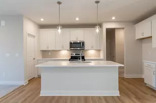 356 Cornwall Dr, Florence, KY 41042 - Photo 9