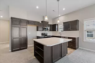 860 Walton Ter Dr, Walton, KY 41094 - Photo 7