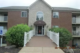 701 Napa Valley Ln, Crestview Hills, KY 41017 - Photo 1