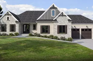 2305 Bentwood Ct, Hebron, KY 41048 - Photo 1