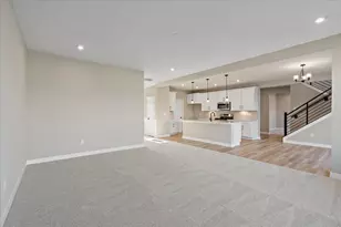 3913 Circollo Dr, Covington, KY 41017 - Photo 9