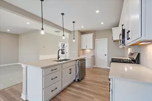 3913 Circollo Dr, Covington, KY 41017 - Photo 5