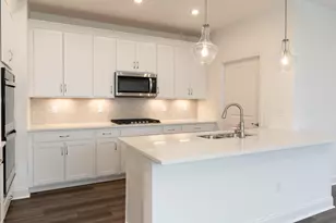 825 Amesbury Dr, Florence, KY 41042 - Photo 9