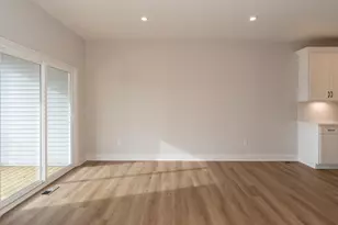 821 Amesbury Dr, Florence, KY 41042 - Photo 13