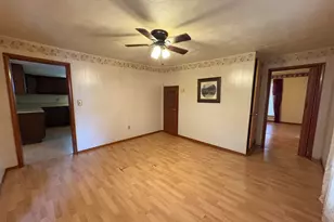 617 Woolery St, Falmouth, KY 41040 - Photo 11