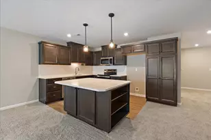 750 Crescent Lndg, Walton, KY 41094 - Photo 3