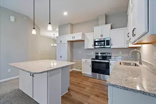 742 Crescent Lndg, Walton, KY 41094 - Photo 9