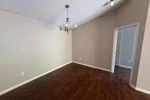 410 Lakeview Dr, Newport, KY 41071 - Photo 3