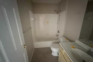 410 Lakeview Dr, Newport, KY 41071 - Photo 9