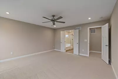 2442 Lillywood Way, Crescent Springs, KY 41017 - Photo 15