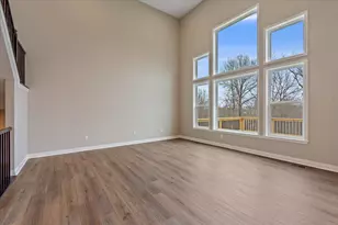 2442 Lillywood Wy, Crescent Springs, KY 41017 - Photo 15