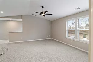 554 Foxhill Dr, Crescent Springs, KY 41017 - Photo 9