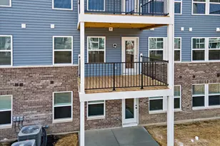 560 Foxhill Dr, Crescent Springs, KY 41017 - Photo 21