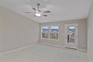 556 Foxhill Dr, Crescent Springs, KY 41017 - Photo 5