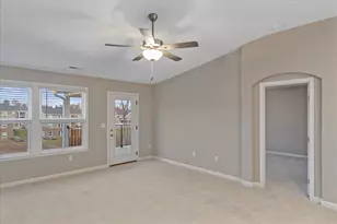 556 Foxhill Dr, Crescent Springs, KY 41017 - Photo 9