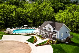 556 Foxhill Dr, Crescent Springs, KY 41017 - Photo 27