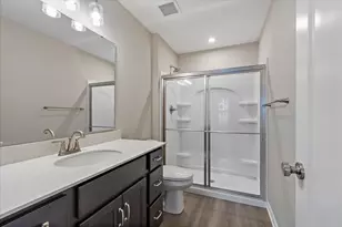 564 Foxhill Dr, Crescent Springs, KY 41017 - Photo 15