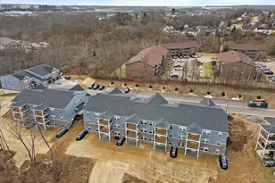 558 Foxhill Dr, Crescent Springs, KY 41017 - Photo 25