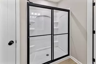 550 Foxhill Dr, Crescent Springs, KY 41017 - Photo 15