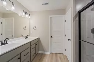 510 Foxhill Dr, Crescent Springs, KY 41017 - Photo 19