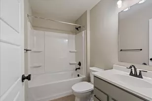 510 Foxhill Dr, Crescent Springs, KY 41017 - Photo 21