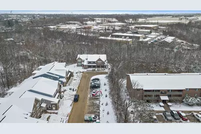 510 Foxhill Drive #14-104, Crescent Springs, KY 41017 - Photo 27