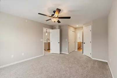 510 Foxhill Drive #14-104, Crescent Springs, KY 41017 - Photo 17