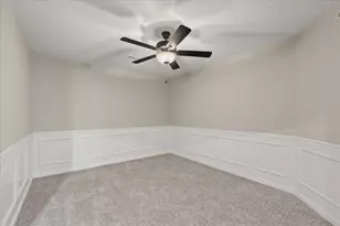 510 Foxhill Dr, Crescent Springs, KY 41017 - Photo 11