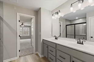 510 Foxhill Dr, Crescent Springs, KY 41017 - Photo 21