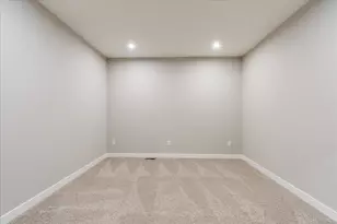 268 Vertex Pl, Fort Mitchell, KY 41017 - Photo 15