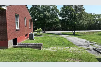 8625 Ky 355, Owenton, KY 40359 - Photo 9