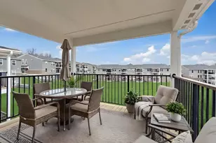 566 Foxhill Dr, Crescent Springs, KY 41017 - Photo 3