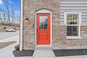 566 Foxhill Dr, Crescent Springs, KY 41017 - Photo 23