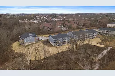 540 Foxhill Drive #13-101, Crescent Springs, KY 41017 - Photo 29