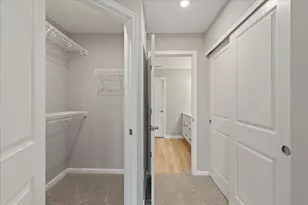 540 Foxhill Dr, Crescent Springs, KY 41017 - Photo 19